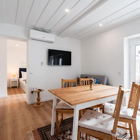 Casa Da Chica Castelo 1 Esq 귀마레스